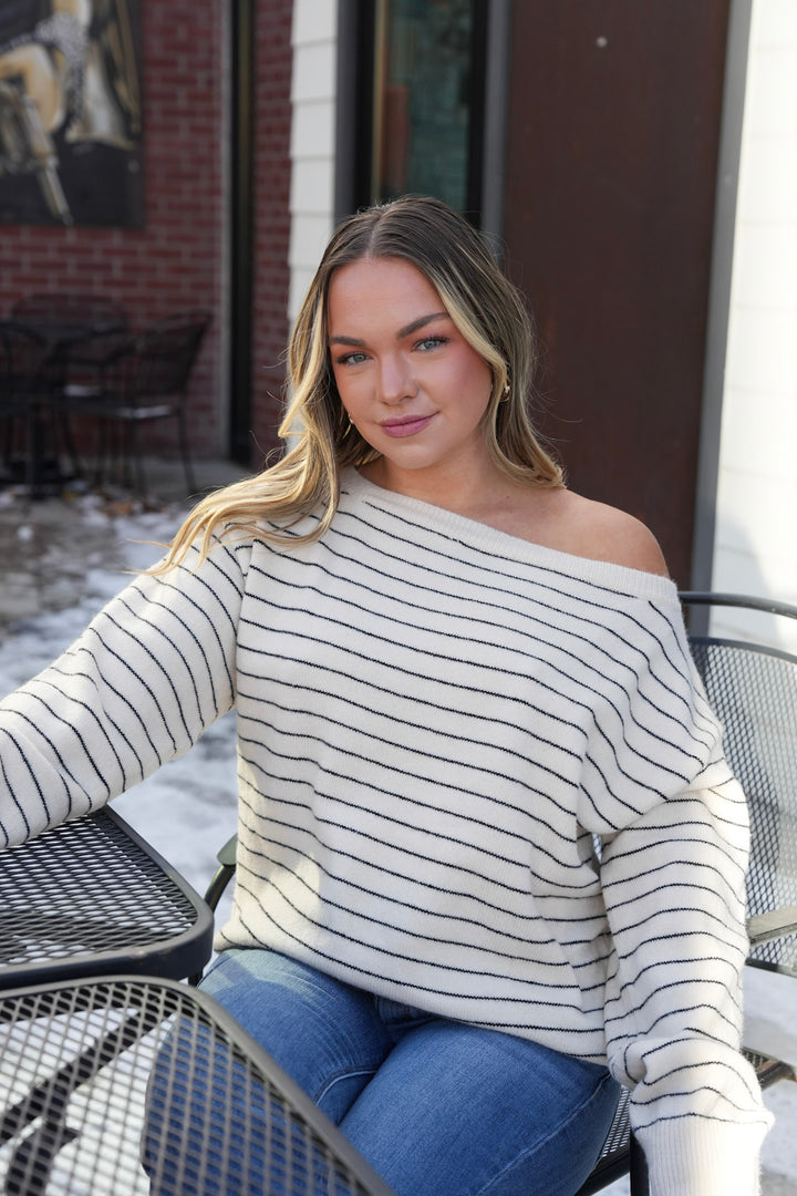 NAUTICAL STRIPED BOAT NECK SWEATER