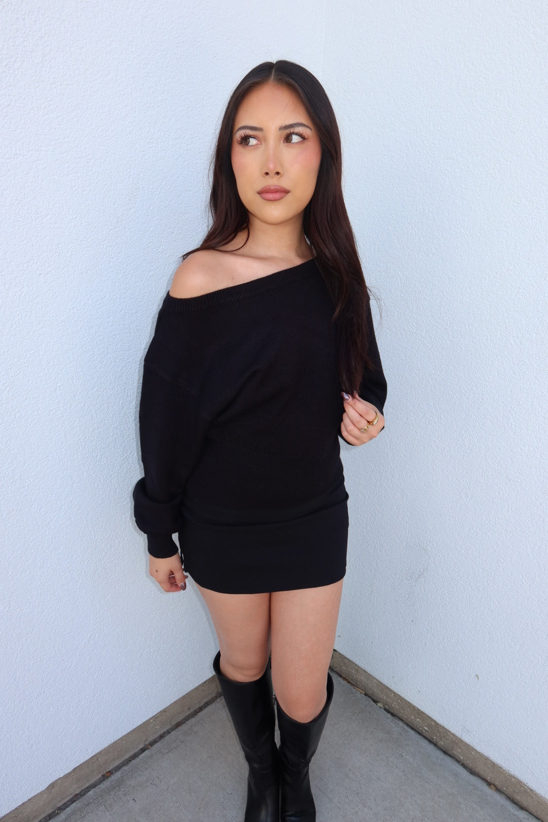 Arden Boat Neck Dolman Sleeve Sweater - Black