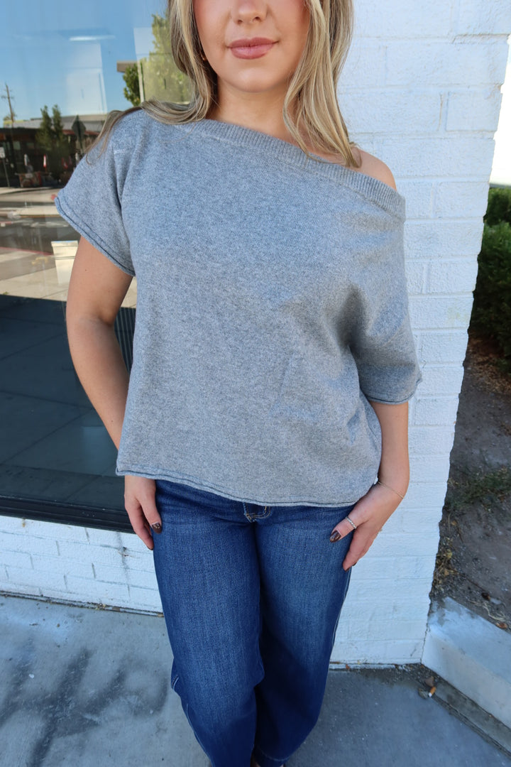 Dunes Asymmetrical Boxy Short Sleeve Top - Gray