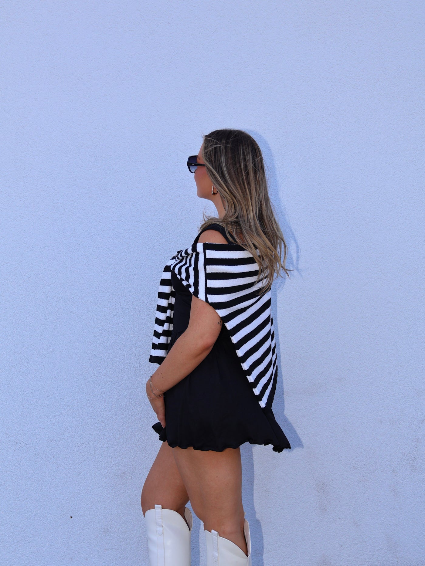 STRIPED CREWNECK SWEATER
