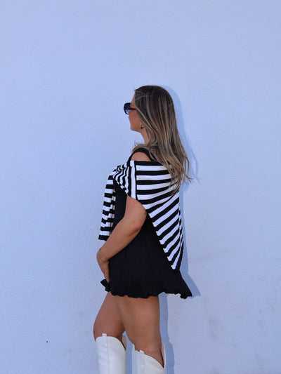 STRIPED CREWNECK SWEATER