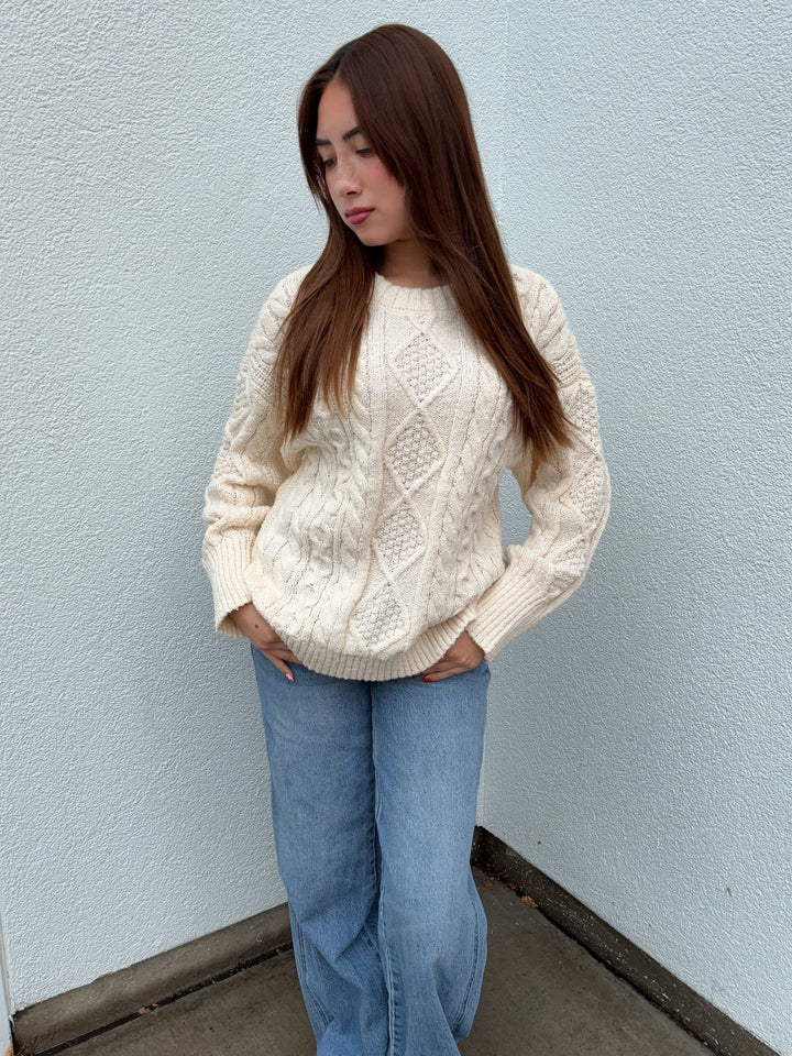 CANELLA CABLE KNIT SWEATER