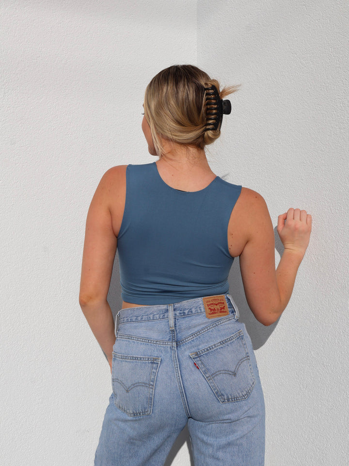 SEAMLESS SCOOP TANK