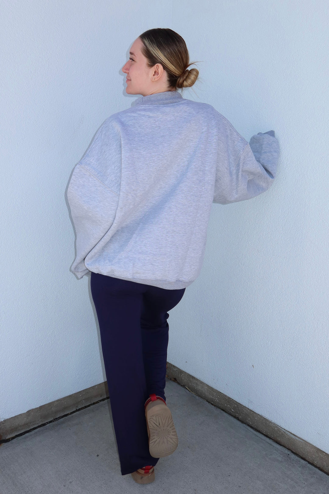 NEVADA MOCKNECK SWEATSHIRT