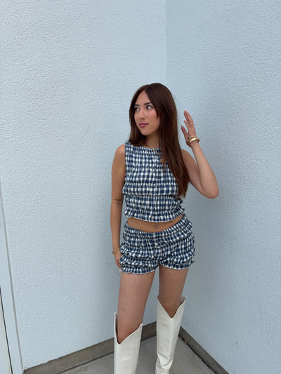 TAILGATE TOP