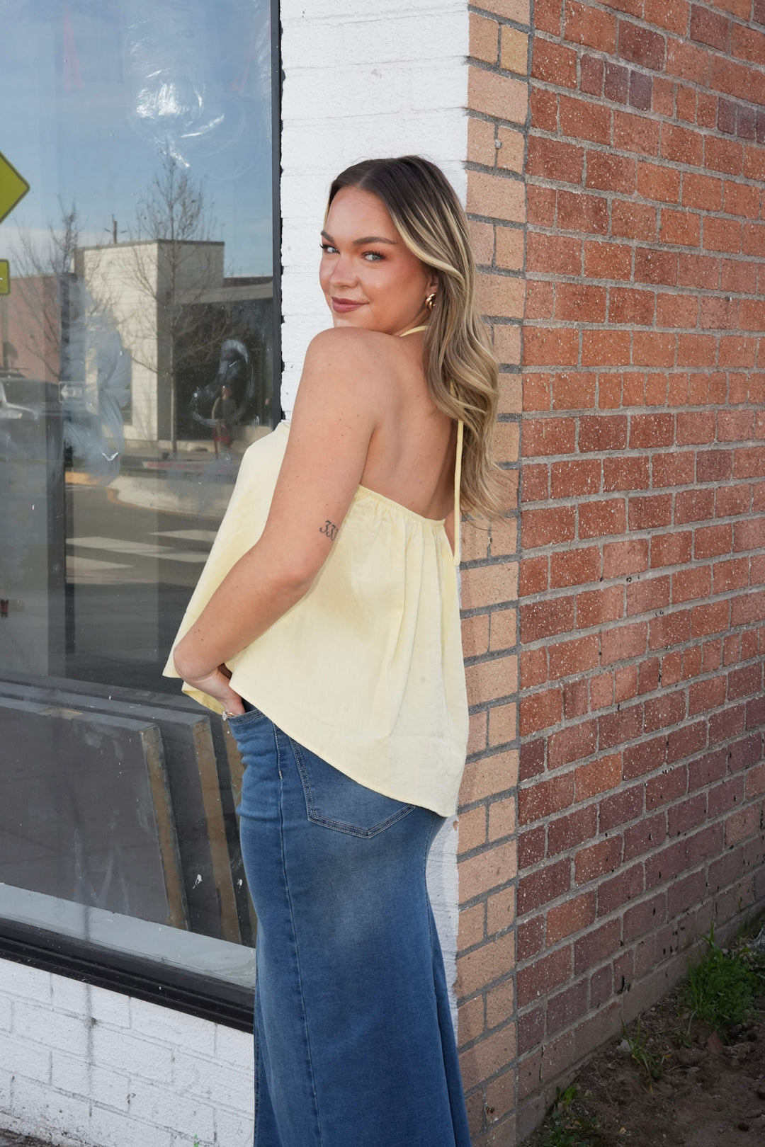 BUTTER YELLOW HALTER TOP