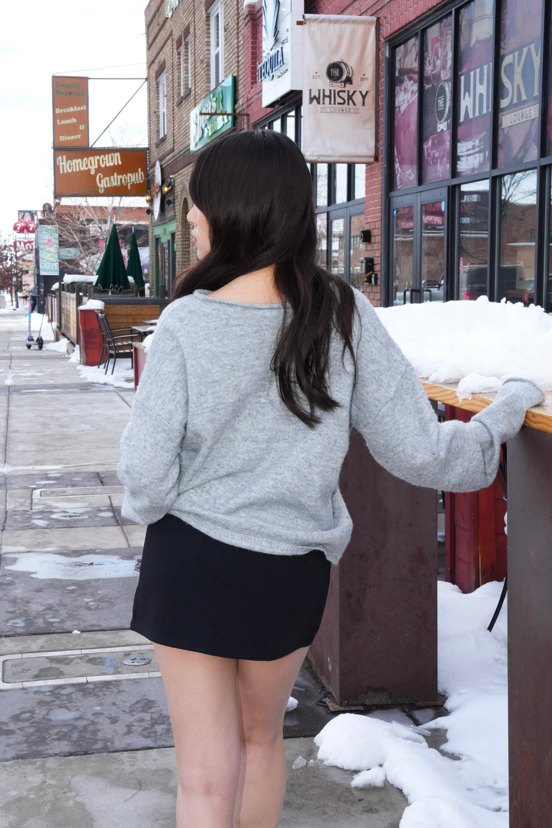 MIDNIGHT CHIC MINI SKORT