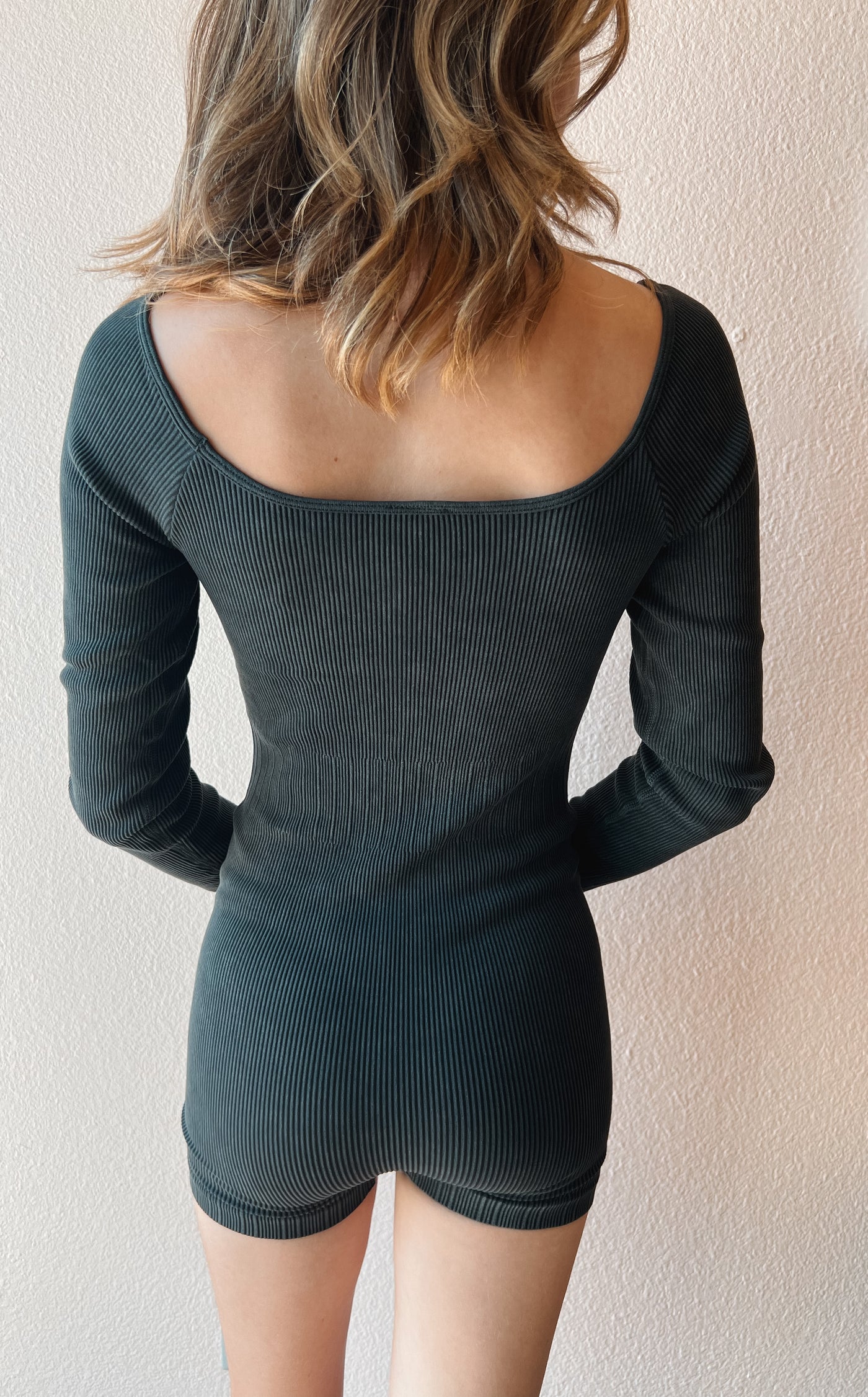 LIZZY BASIC PLAYSUIT