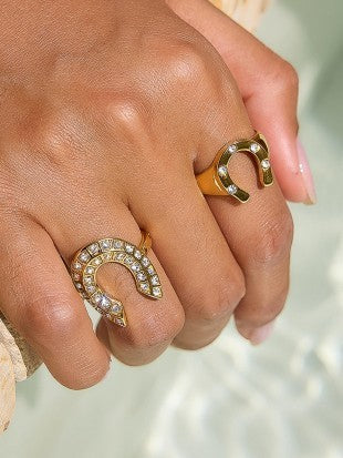18K Gold CZ Horseshoe Ring