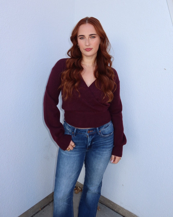 Rylie V-Neck Sweater - Burgundy