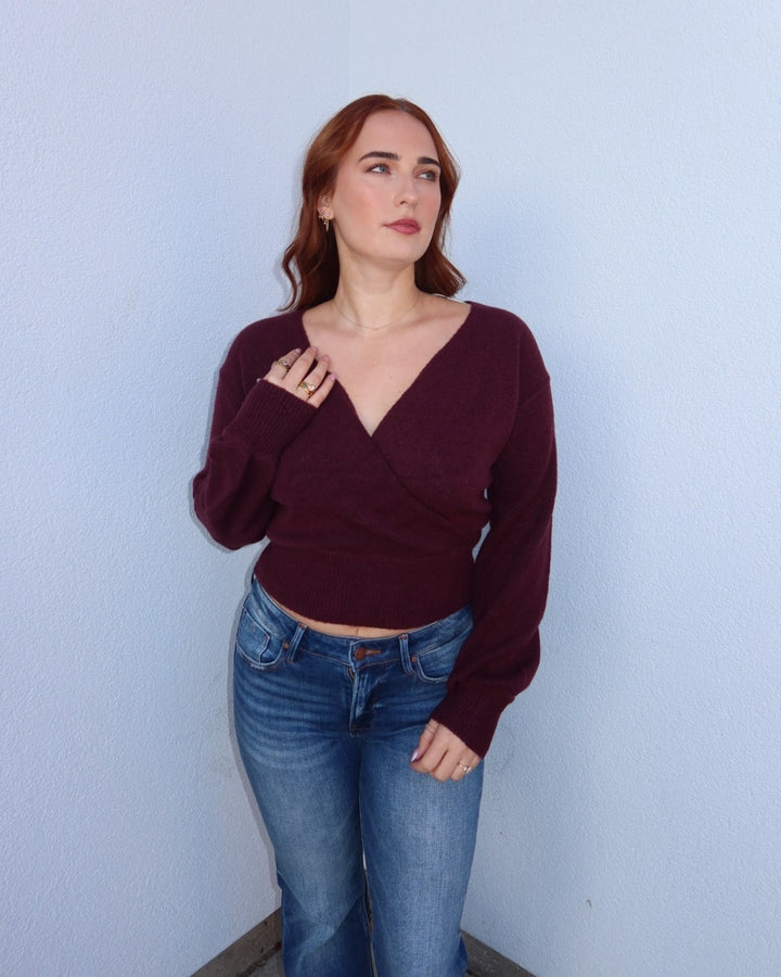 Rylie V-Neck Sweater - Burgundy