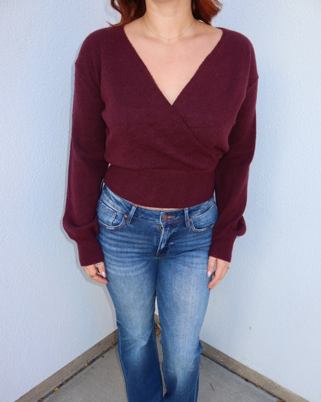 Rylie V-Neck Sweater - Burgundy