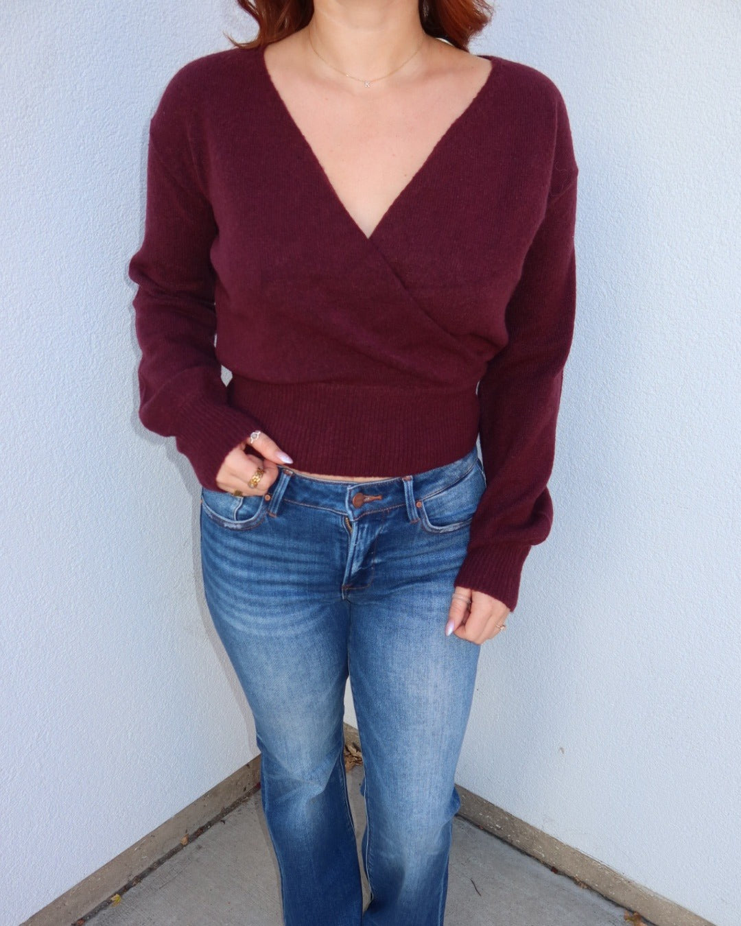 Rylie V-Neck Sweater - Burgundy