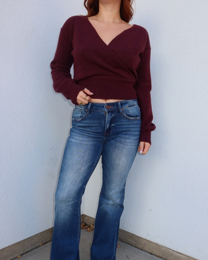 Rylie V-Neck Sweater - Burgundy